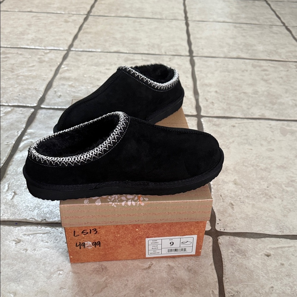 Brand New Very G Black Faux Fur Slippers - 9M
